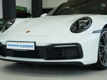 PORSCHE 911 Coupe SPORTABGAS SPORT-CHRONO BOSE GLASDACH