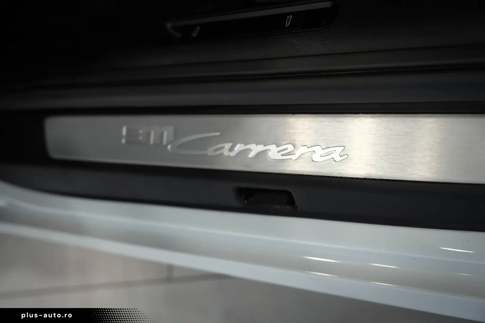 PORSCHE 911 Coupe SPORTABGAS SPORT-CHRONO BOSE GLASDACH