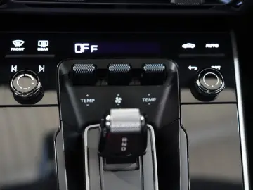 PORSCHE 911 Coupe SPORTABGAS SPORT-CHRONO BOSE GLASDACH