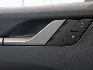 PORSCHE 911 Coupe SPORTABGAS SPORT-CHRONO BOSE GLASDACH