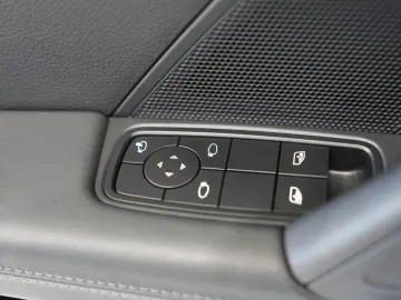 PORSCHE 911 Coupe SPORTABGAS SPORT-CHRONO BOSE GLASDACH