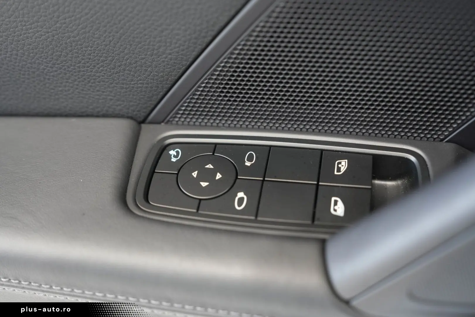 PORSCHE 911 Coupe SPORTABGAS SPORT-CHRONO BOSE GLASDACH