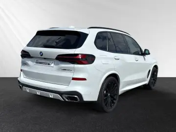 BMW X5 xDrive50e M Sport SkyLounge AHK 22 LMR B&W