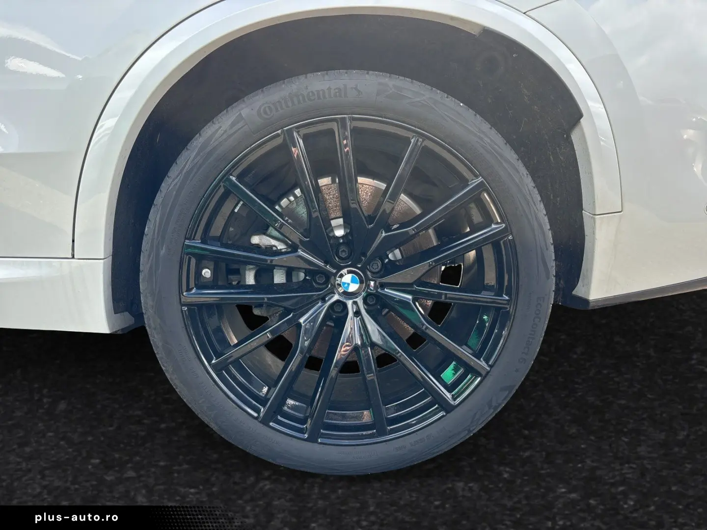 BMW X5 xDrive50e M Sport SkyLounge AHK 22 LMR B&W