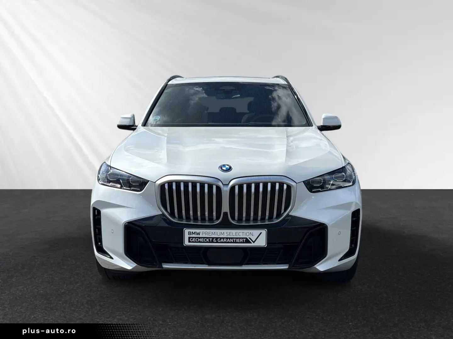 BMW X5 xDrive50e M Sport SkyLounge AHK 22 LMR B&W