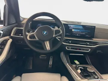 BMW X5 xDrive50e NEU bei BMW Hofmann