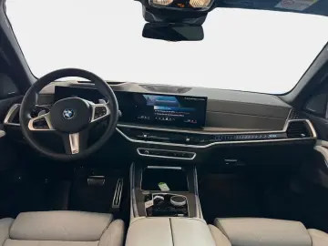 BMW X5 xDrive50e NEU bei BMW Hofmann