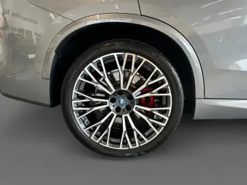 BMW X5 xDrive50e NEU bei BMW Hofmann