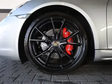 PORSCHE 718 Cayman S KAMERA SHZ SBL LHZ PDC BOSÉ MFL R20