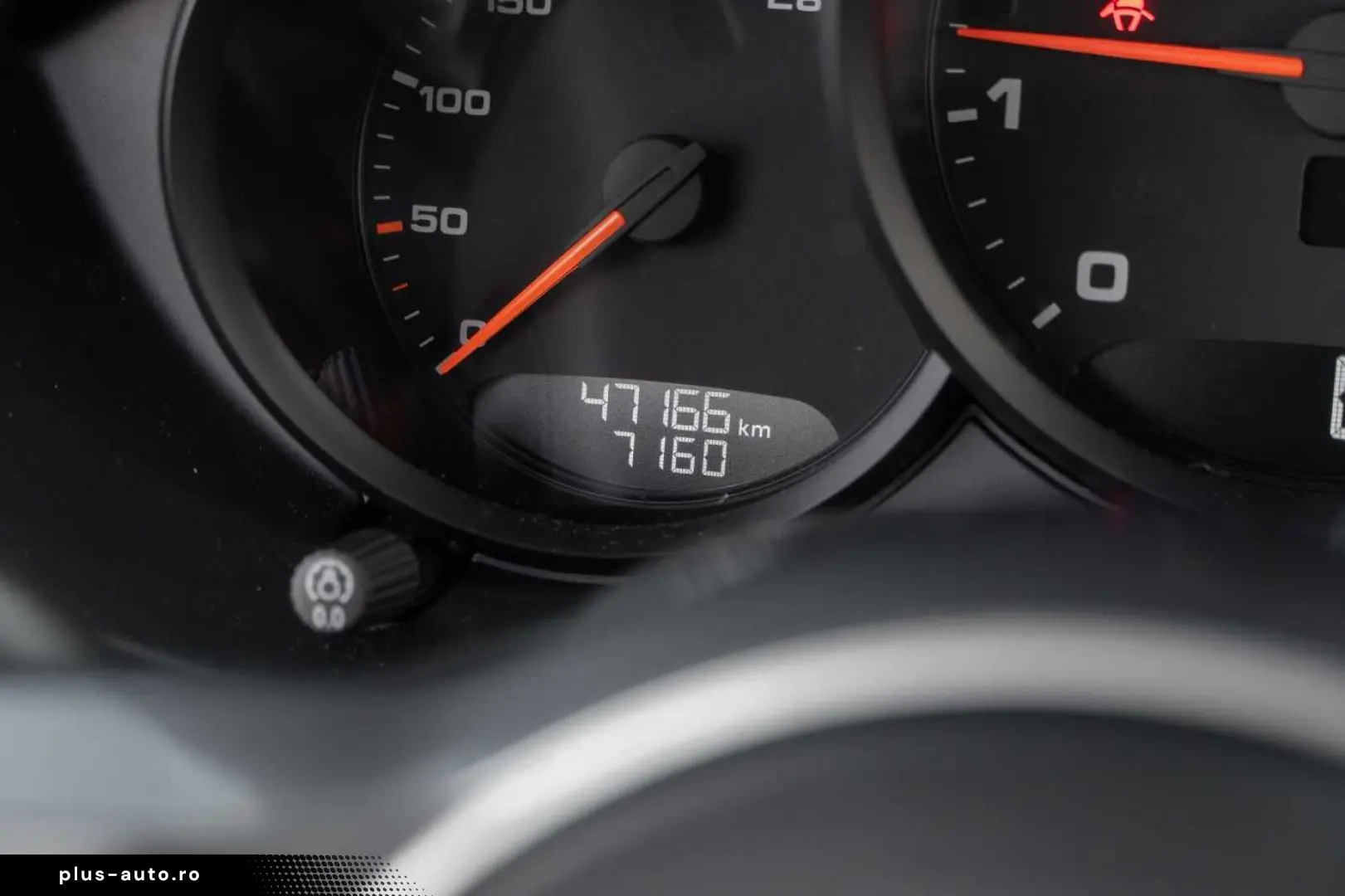 PORSCHE CAYMAN 718