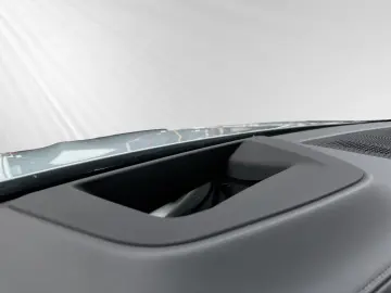 BMW X5 xDrive50e M Sport Pro AHK Pano 22 LMR