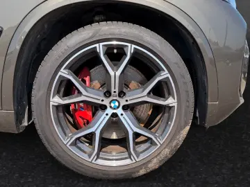 BMW X5 xDrive50e M Sport Pro AHK Pano 21 LMR PAProf.