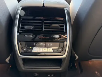 BMW X5 xDrive50e M Sport Pro AHK Pano 21 LMR PAProf.