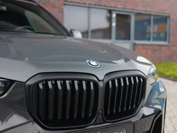 BMW X5 50e xDrive   Pano - AHK - HUD