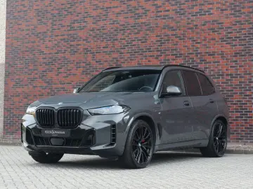 BMW X5 50e xDrive   Pano - AHK - HUD