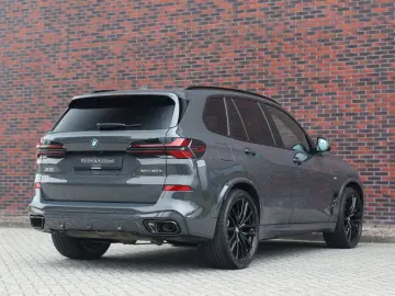 BMW X5 50e xDrive   Pano - AHK - HUD