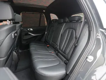 BMW X5 50e xDrive   Pano - AHK - HUD