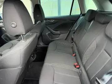 SKODA Kamiq Selection Tempo. Spur. Sitzh DSG