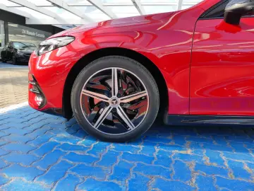 Mercedes-Benz CLA 250   AMG Panorama 360