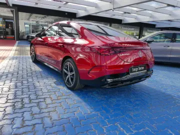 Mercedes-Benz CLA 250   AMG Panorama 360