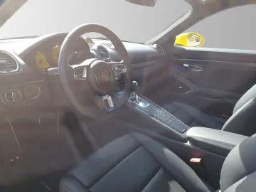 PORSCHE 718 Cayman S