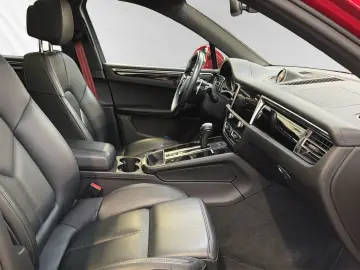 PORSCHE Macan Pano ACC 21  Luftfederung AHK 14-Wege