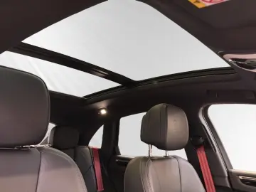 PORSCHE Macan Pano ACC 21  Luftfederung AHK 14-Wege