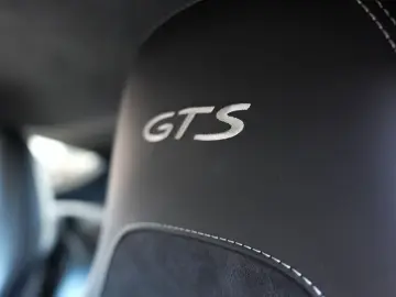 PORSCHE 718 Cayman GTS SPORT-CHRONO SPORTSITZE  PDLS