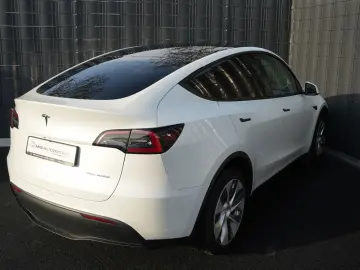 TESLA Model Y Long Range Dual Motor AWD ACC GARANTIE