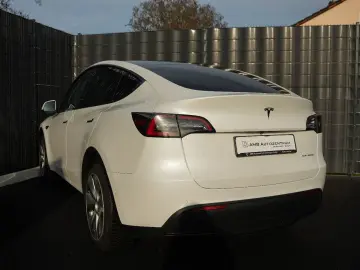 TESLA Model Y Long Range Dual Motor AWD ACC GARANTIE