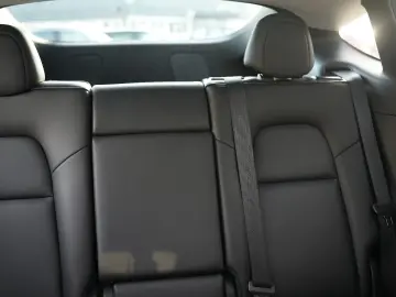 TESLA Model Y Long Range Dual Motor AWD ACC GARANTIE