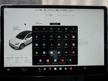 TESLA Model Y Long Range Dual Motor AWD ACC GARANTIE