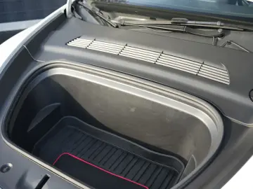 TESLA Model Y Long Range Dual Motor AWD ACC GARANTIE