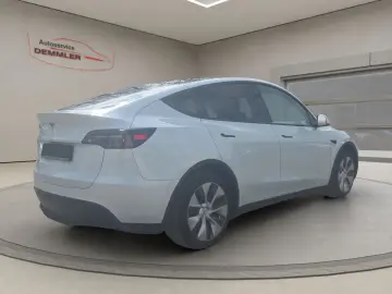 TESLA Model Y LED  Navi  Rückfahrkamera  Leder