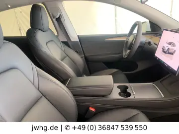 TESLA Model Y Long Range Dual AWD  360 Kamera