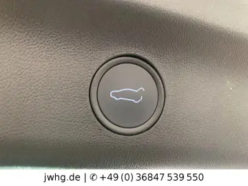 TESLA Model Y Long Range Dual AWD  360 Kamera