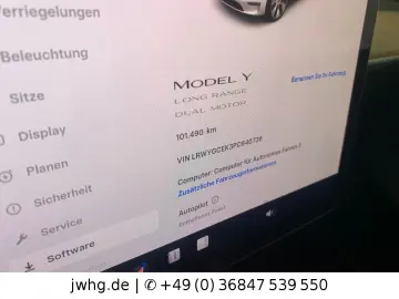 TESLA Model Y Long Range Dual AWD  360 Kamera