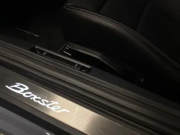 PORSCHE Boxster 718 Style Edition