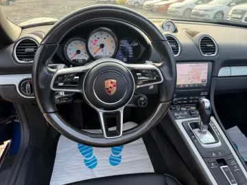 PORSCHE Boxster 718 Style Edition Chrono Carbon Kamera