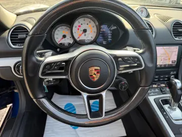 PORSCHE Boxster 718 Style Edition Chrono Carbon Kamera