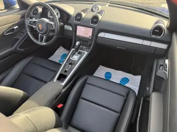 PORSCHE Boxster 718 Style Edition Chrono Carbon Kamera