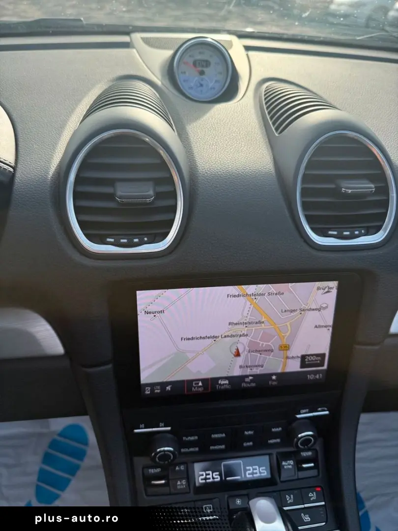 PORSCHE Boxster 718 Style Edition Chrono Carbon Kamera