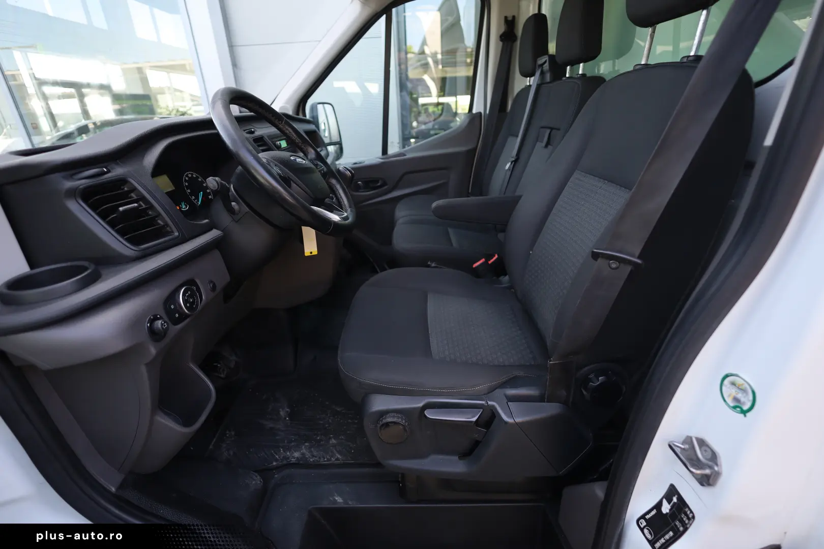 Ford Transit Koffer L4 2.0D 130CP