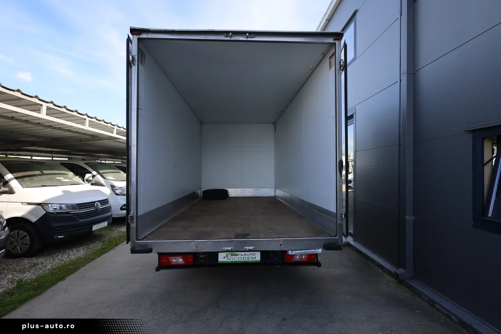 Ford Transit Koffer L4 2.0D 130CP