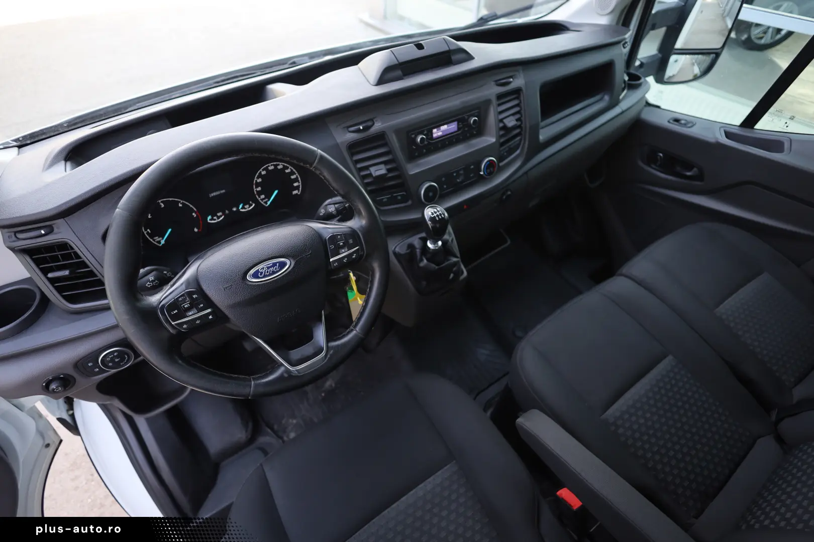 Ford Transit Koffer L4 2.0D 130CP