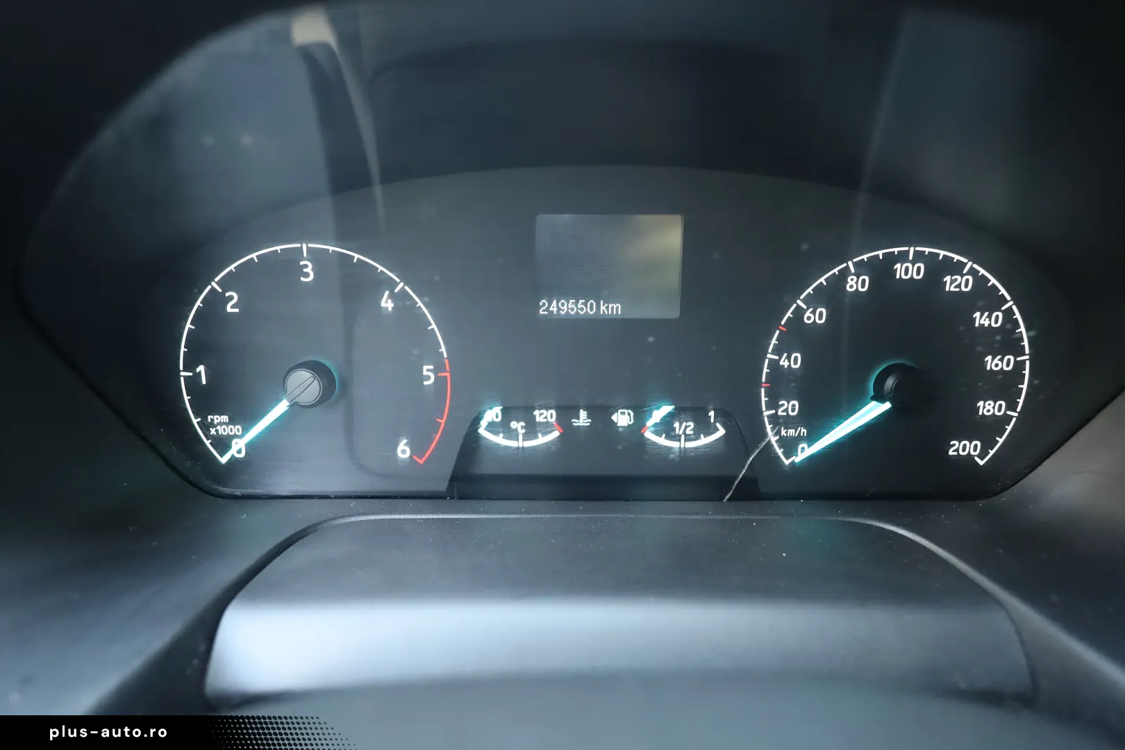 Ford Transit Koffer L4 2.0D 130CP