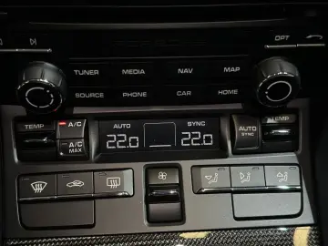 PORSCHE 718 Cayman GTS 4.0 BOSE PPF PDLS  CARBON