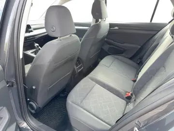 VW Golf Life 1.0 TSI