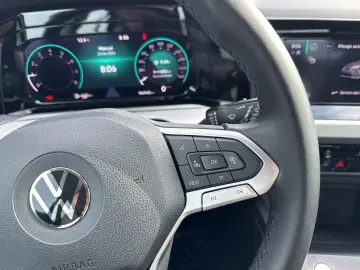 VW Golf Life 1.0 TSI