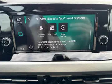 VW Golf Life 1.0 TSI